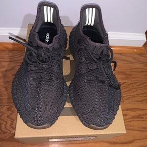 Yeezys Boost 350 CINDER/CINDER/CINDER